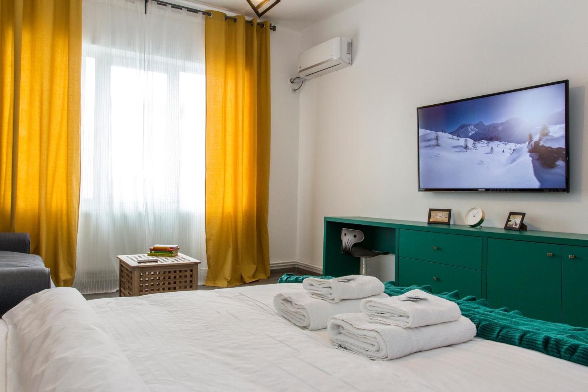 Old Town Premium Apartment By Mrg Bucharest Exterior photo